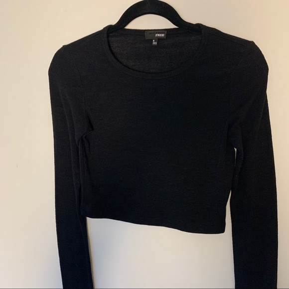 Wilfred Aritzia Blac crop top long sleeve - Picture 2 of 6